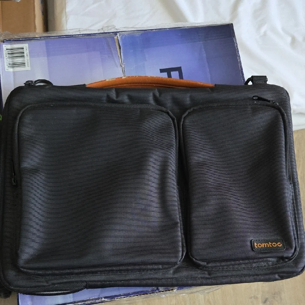 Tomtoc Black Laptop Bag Unisex